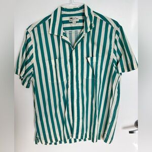 J. Crew Men’s short sleeve button down shirt